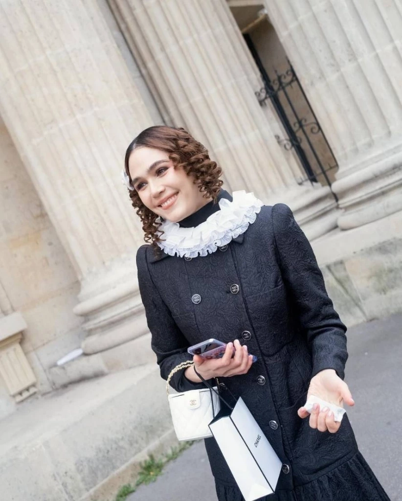 ชมพู่ อารยา