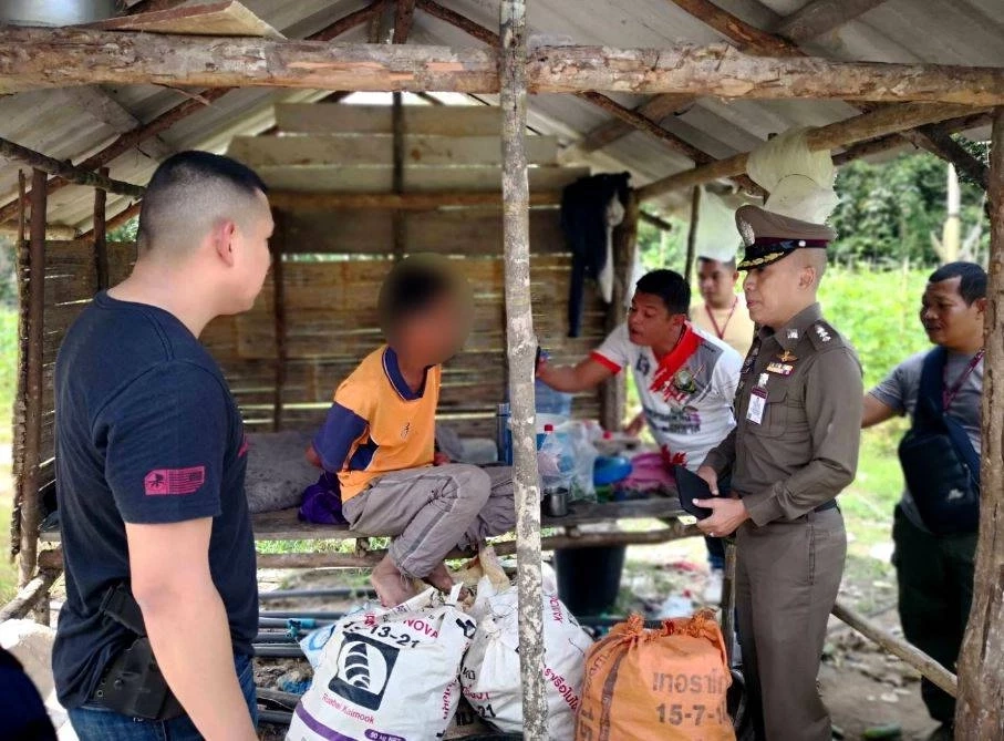 อ้างแค้นขโมยแตงกวาไปขาย เตือนไม่ฟัง ซุ่มยิง-ฟันซ้ำ เจ้าของสวนยางดับ