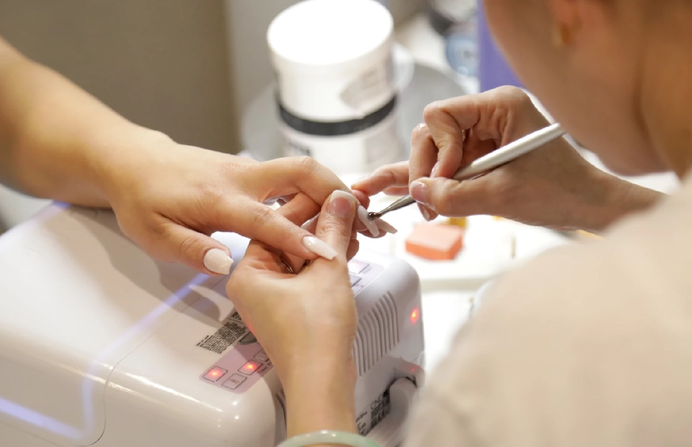 เช็กสัญญาณเตือนสุขภาพ ‘ความผิดปกติของเล็บ’ บ่งบอกอะไรได้บ้าง