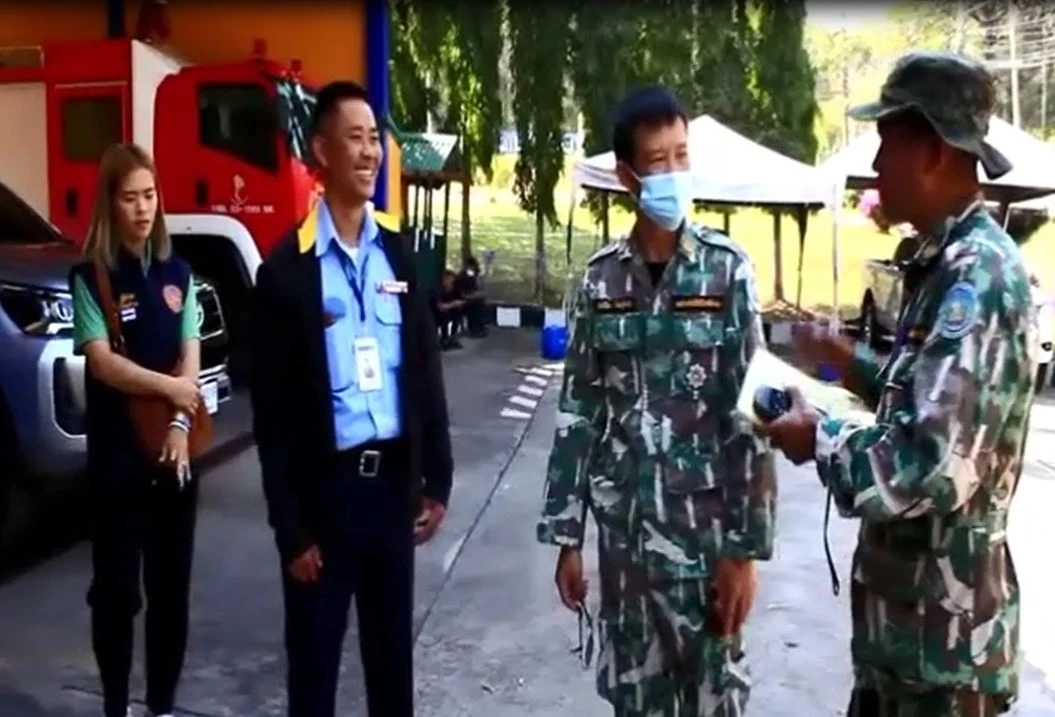 ผวา! เสือโคร่งโผล่สันเขื่อนศรีนครินทร์ สั่งปิดทางขึ้นลง-แจ้งเตือน นทท.