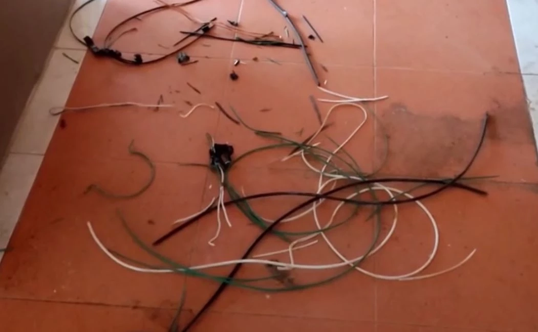 เล่นของใหญ่! โจรขโมยหม้อแปลงไฟฟ้า 24,000 โวลต์ ตัดสายไฟ-ตะกั่ว ไปขาย