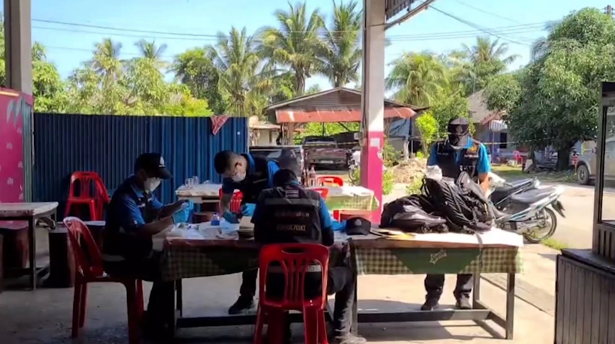 ออกหมายจับมือรัวเอ็ม 16 กลางร้านโต้รุ่ง ตาย 1 เจ็บ 2