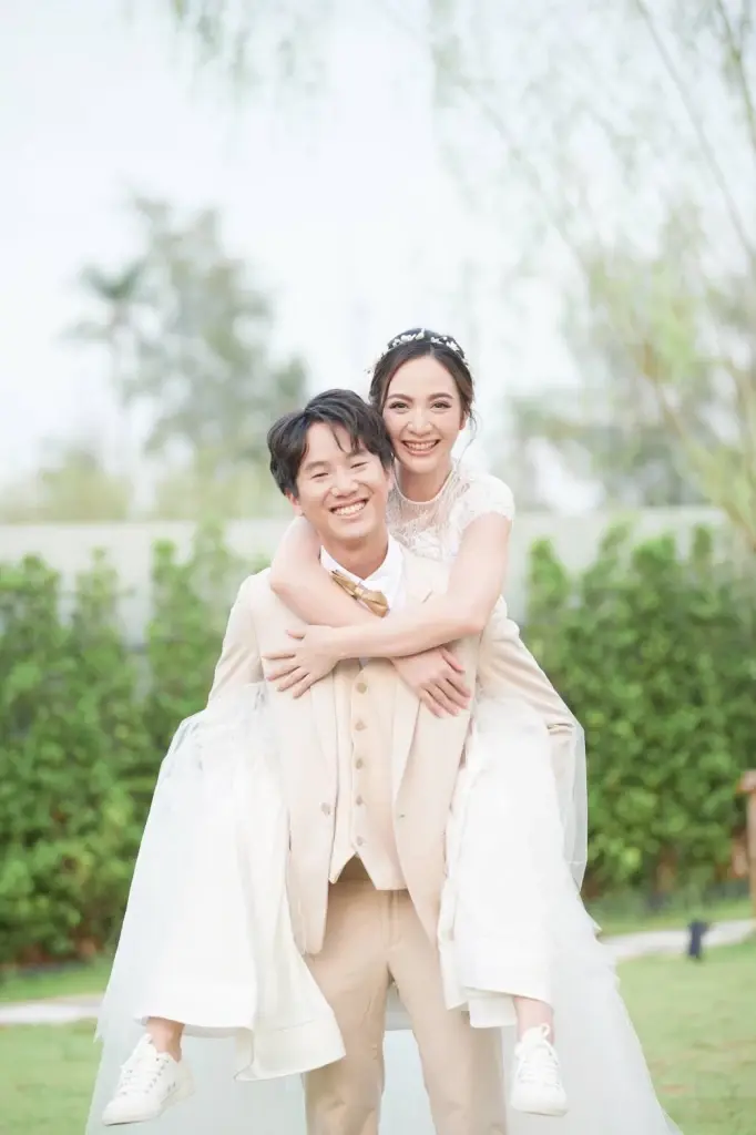 หญิง ธนิจจิญญา