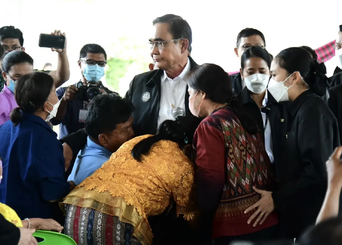"นายกฯ" ลั่น พร้อมช่วยชาวพิจิตร ให้อยู่ดีกินดี-ลดเหลื่อมล้ำทางสังคม