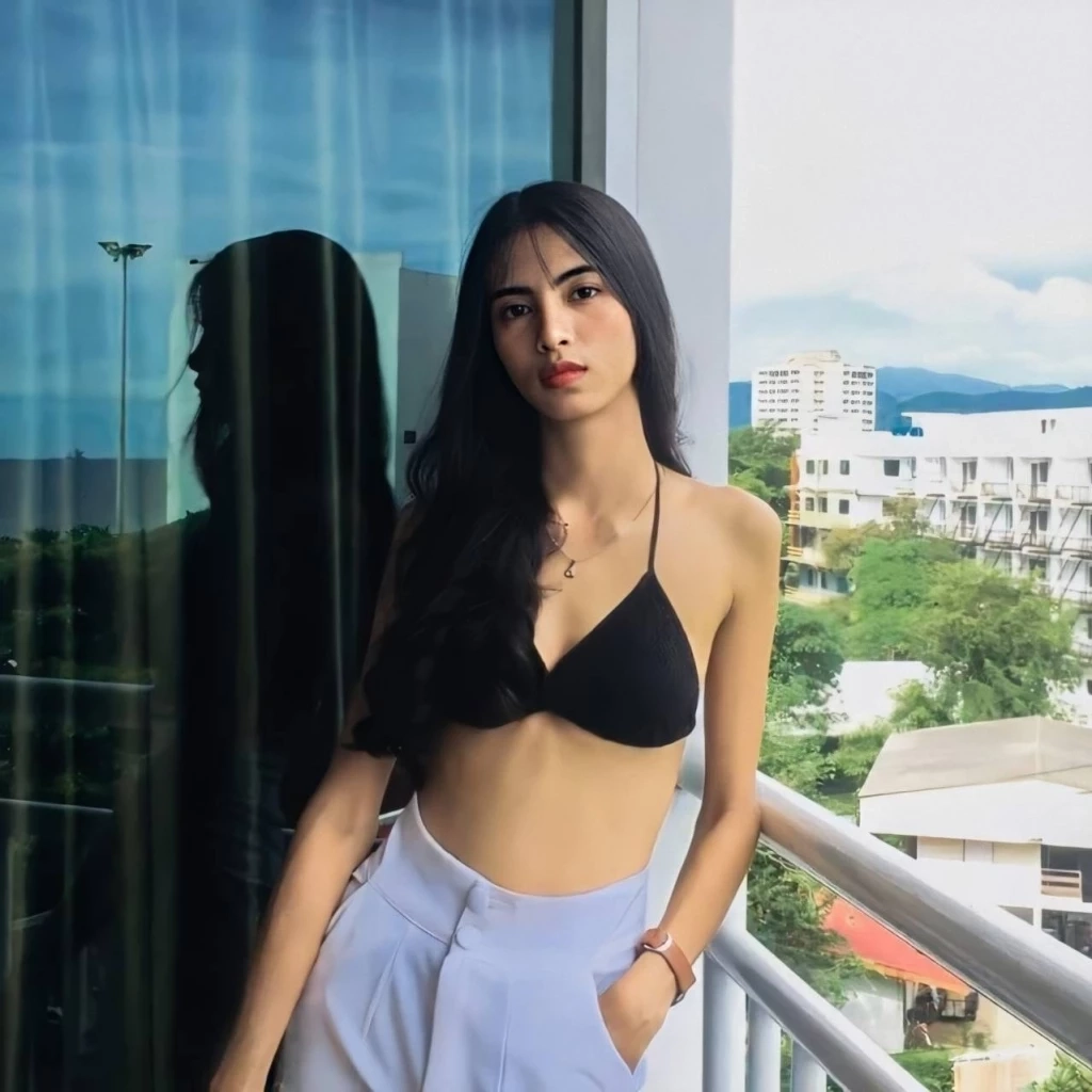 สุดปลื้ม "มิสแกรนด์กาญจนบุรี" นำเงินรางวัล จ่ายค่าเทอมที่ค้างนานร่วม 3 ปี 