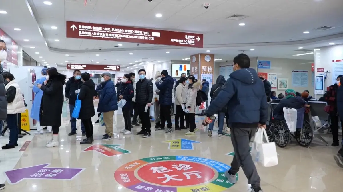 เซี่ยงไฮ้เตรียมรับมือผู้ป่วยติดโควิด-19 พุ่ง (คลิป)