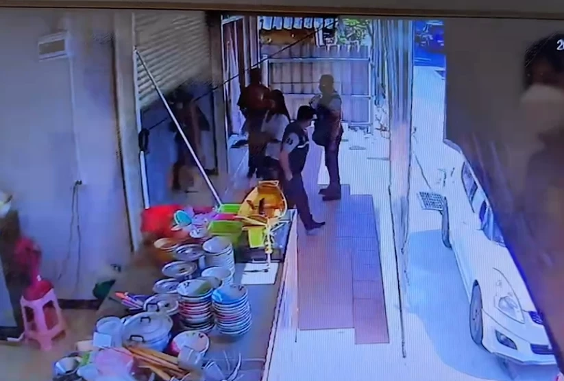 คดีพลิก! หนุ่มจีนเหยื่อสรรพสามิต อุ้มรีด 3 แสน กลับลำอ้างหน้าตาเฉยเข้าใจผิด