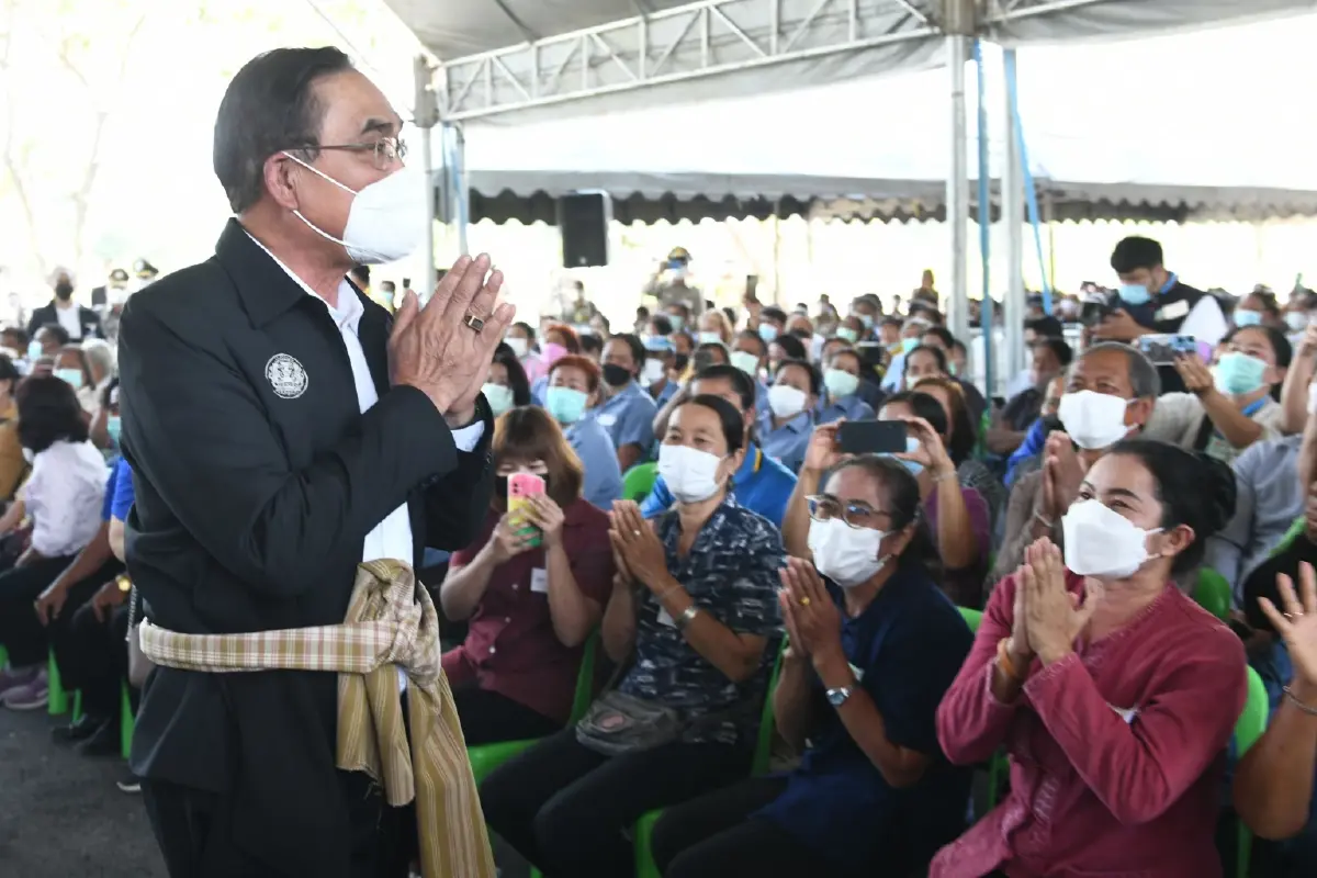 "นายกฯ" ลั่น พร้อมช่วยชาวพิจิตร ให้อยู่ดีกินดี-ลดเหลื่อมล้ำทางสังคม