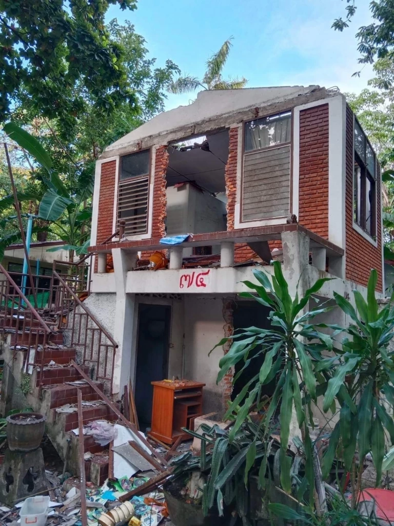 "ศรีสุวรรณ" ร้องมหาเถรสมาคม สอบเจ้าอาวาสวัดชลประทาน ทุบทำลายกุฏิพระ 11 หลัง