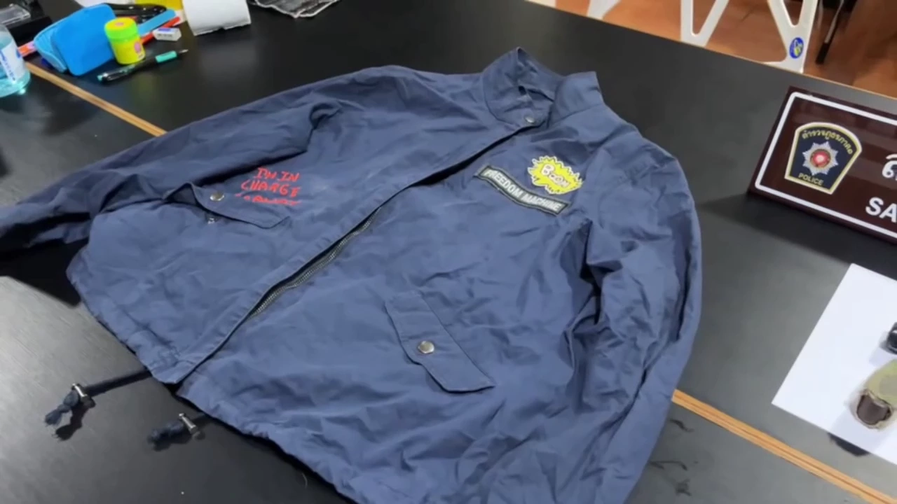 เสื้อที่ใส่ในวันก่อเหตุ