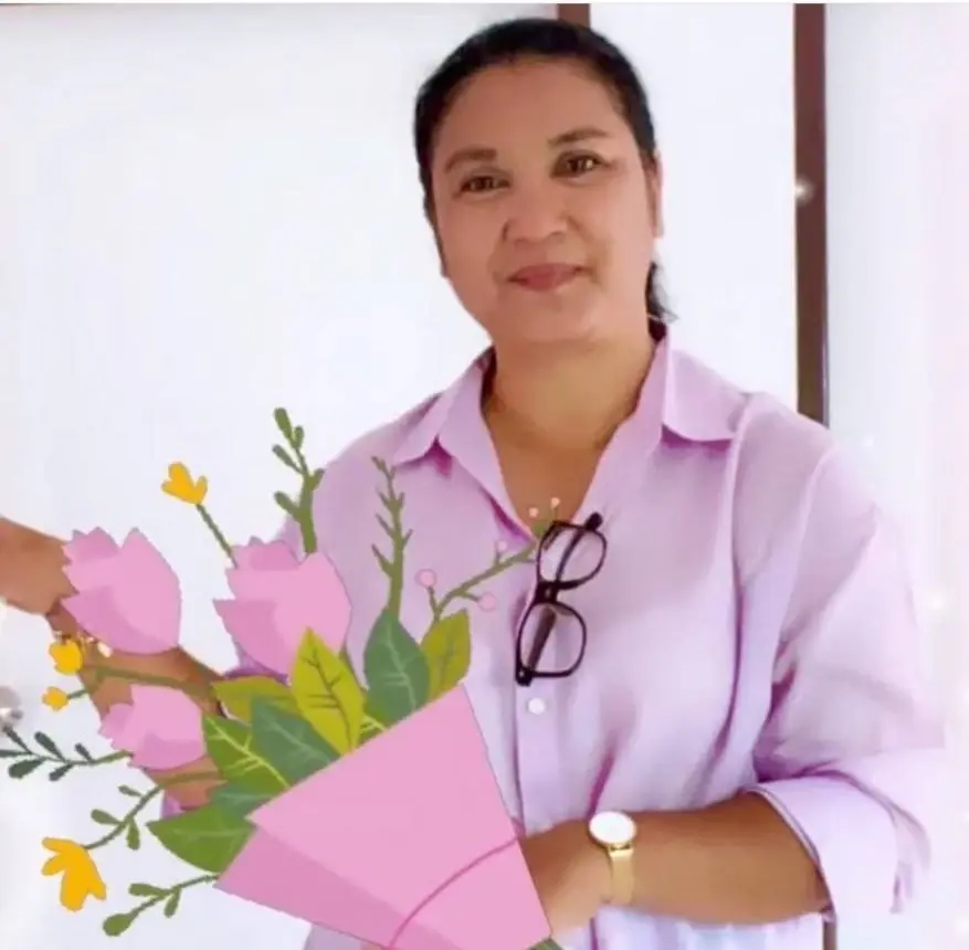 คุณแม่พัชนีย์ คงไทย