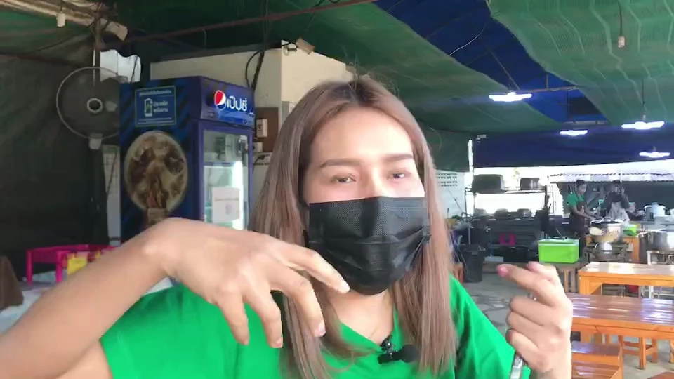 พนักงานร้านก๋วยเตี๋ยวที่เห็นเหตุการ