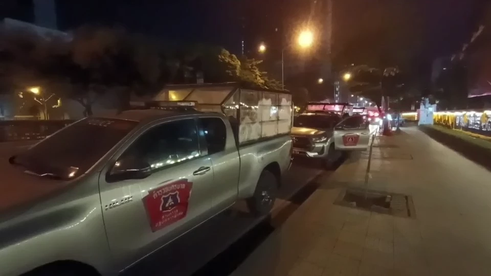 บรรยากาศหน้าอุเทนถวาย