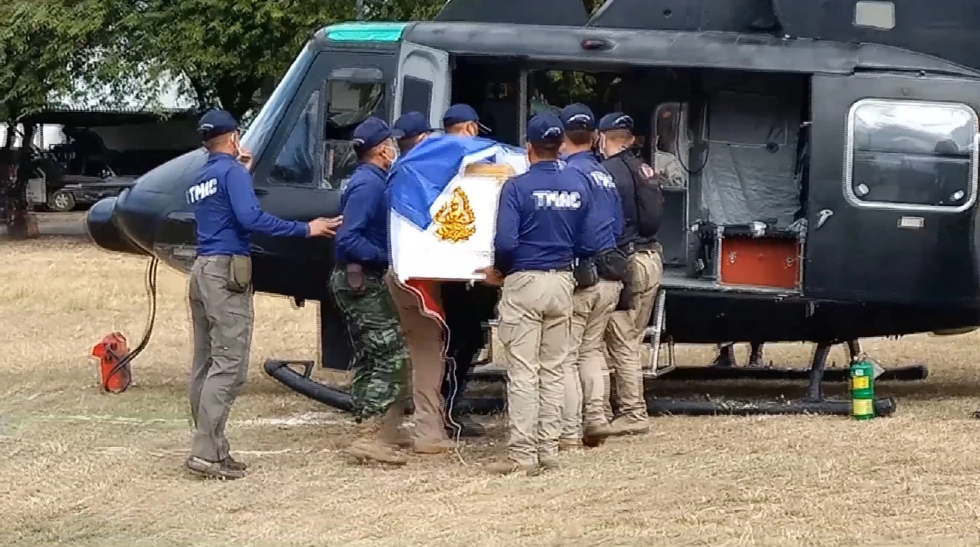 นำร่างทหารเหยียบกับระเบิดชายแดนไทย-กัมพูชา กลับอุตรดิตถ์บ้านเกิด