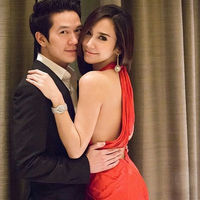 แอมป์ พิธาน องค์โฆษิต -อั้ม พัชราภา