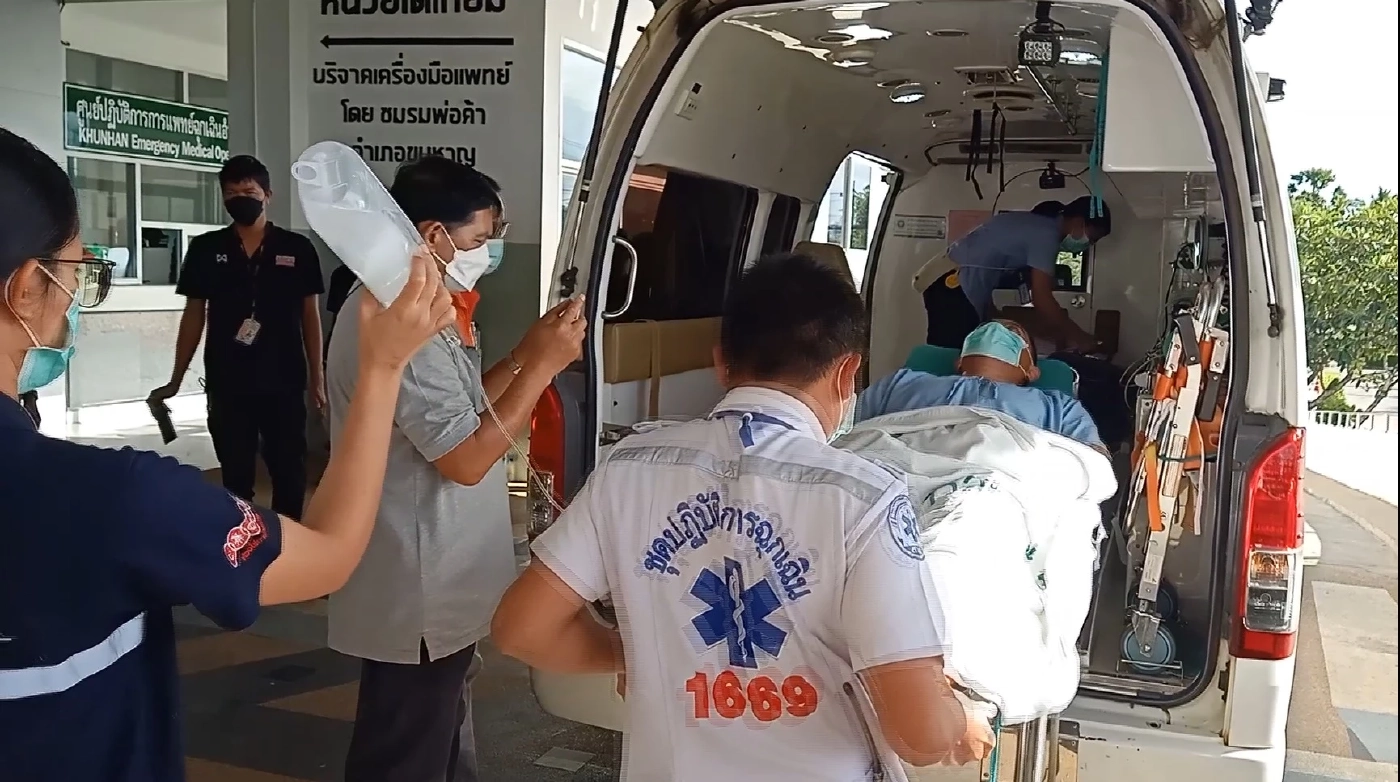 “ชัยวัฒน์” เยี่ยมทหารเหยียบกับระเบิดดับ 1 เจ็บ 1 พร้อมเล่านาทีเกิดเหตุ