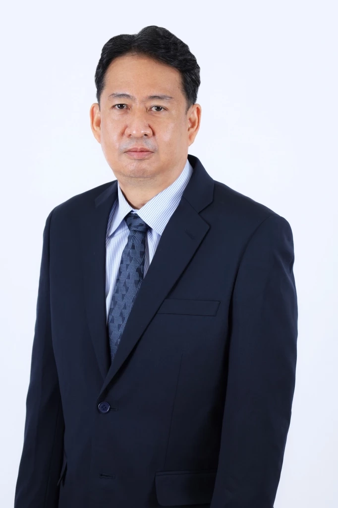 ดร.ณพศิษฏ์ จักรพิทักษ์ กรรมการผู้อำนวยการใหญ่ บวท.