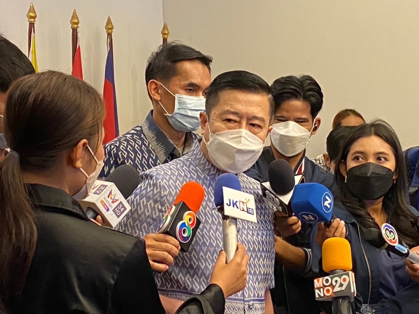 ทนายรณณรงค์ ร้องดีเอสไอ เอาผิด "ซาร่า" ช่วย "แดริล ยัง" หลบหนี