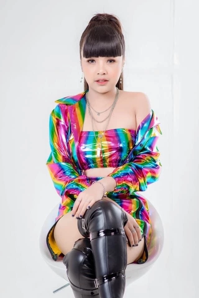 “เจนนี่” เจอดราม่าร้องไห้ 7 วันติด รับสามีเนื้อหอม เตือนเมียน้อยระวังโดนตบ