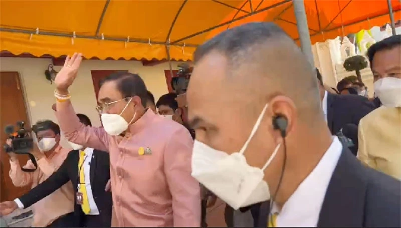 “นายกฯและภริยา” เข้าเฝ้า “สมเด็จพระสังฆราชฯ” ประทานพรให้มีสติอย่าใจร้อน