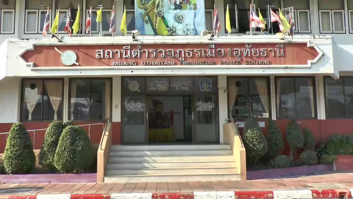 ปวีณา มอบคลิปเสียงเหยื่อ ม.2 ให้ ตร. สงสัยนางนกต่อ ม.3 รู้เห็นด้วยหรือไม่