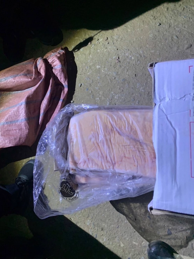 นรข.เชียงราย ยึดเนื้อหมูลอบนำเข้าจากแม็กซิโก หวั่นแพร่เชื้ออหิวาต์ ASF