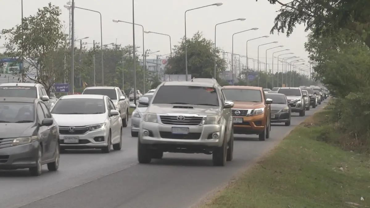 การจราจรบนถนนมิตรภาพ