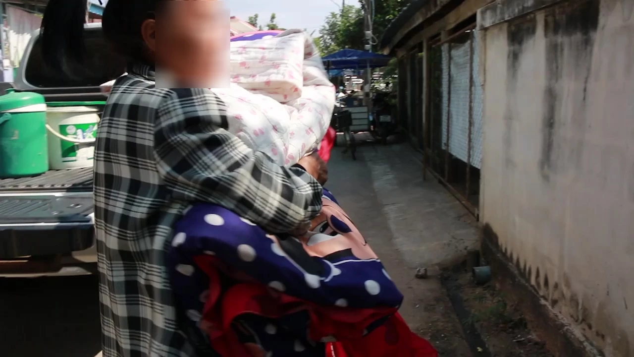 ขนของมาอยู่บ้านเพื่อน