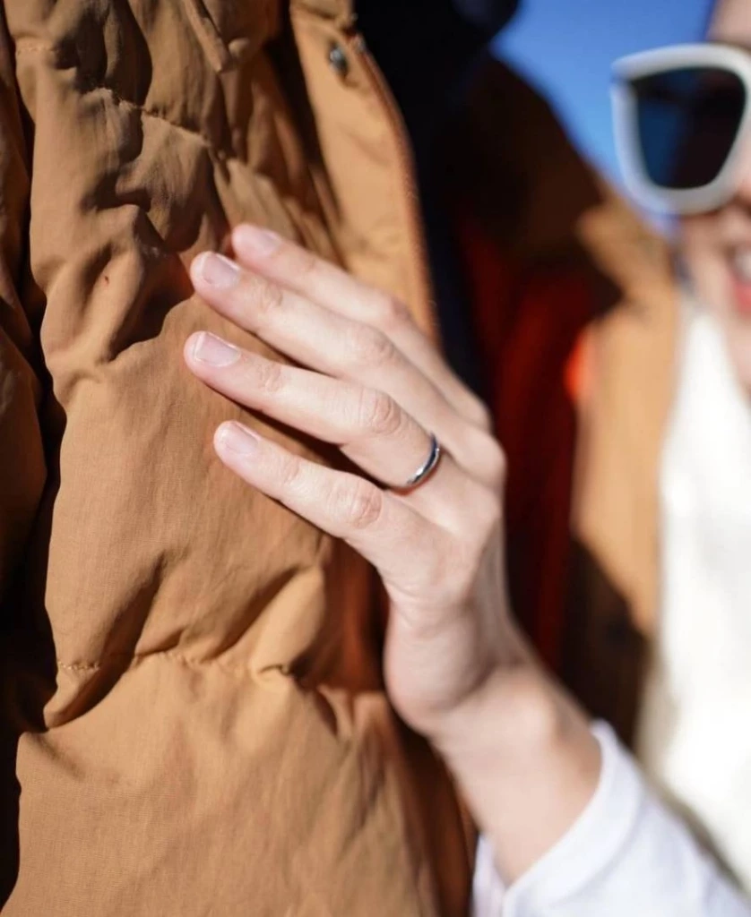 "ไต้ฝุ่น กนกฉัตร" คุกเข่าขอแฟนแต่งงานแล้ว หลังบ่มรักมานานถึง 10 ปี