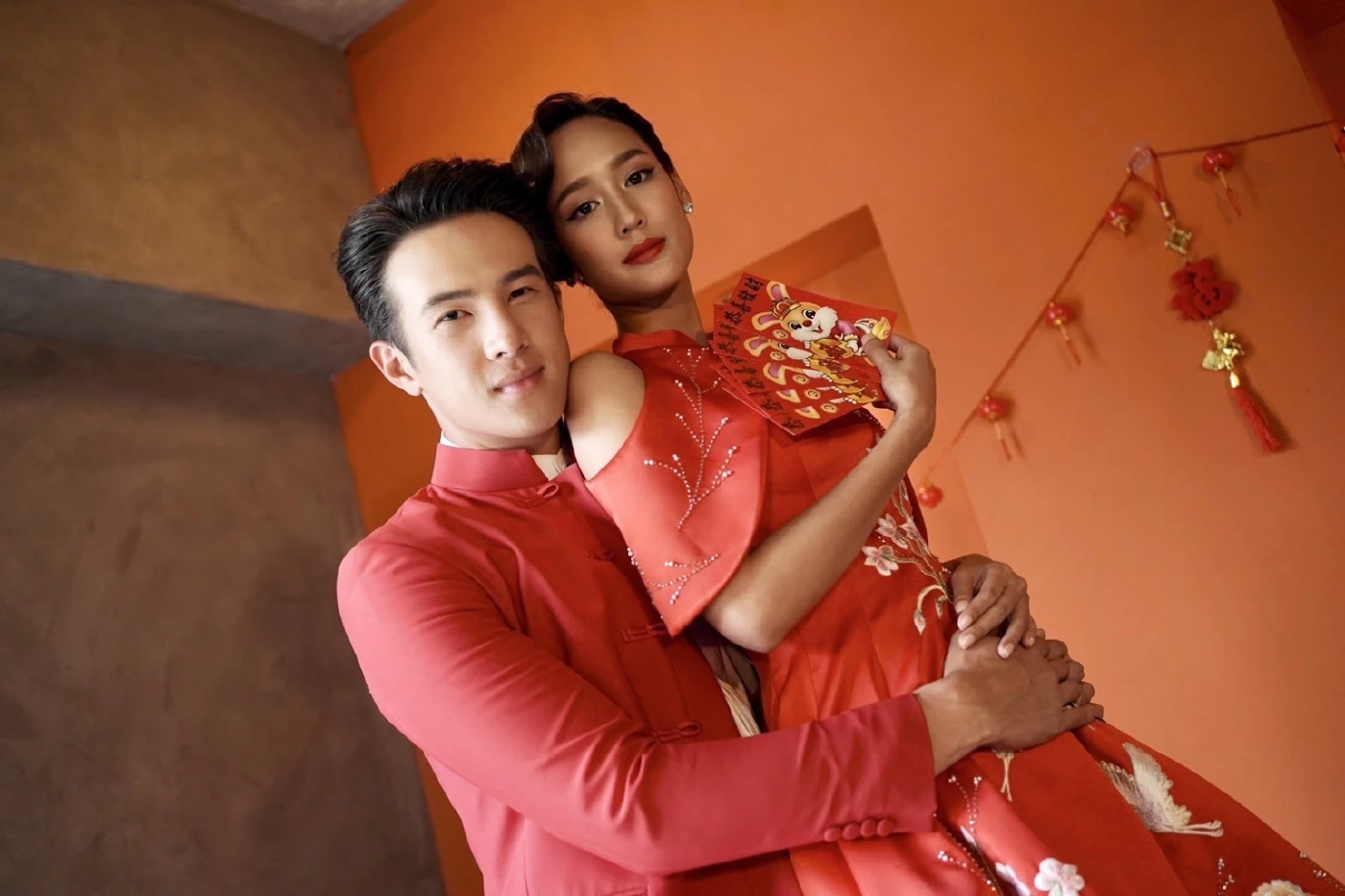 ตี๋  เจมส์ มาร์ ควงคู่จิ้น  พาย รินรดา 