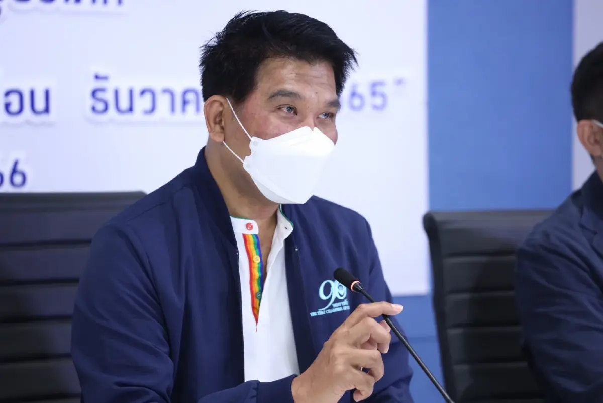 นายธนวรรธน์ พลวิชัย อธิการบดีมหาวิทยาลัยหอการค้าไทย 
