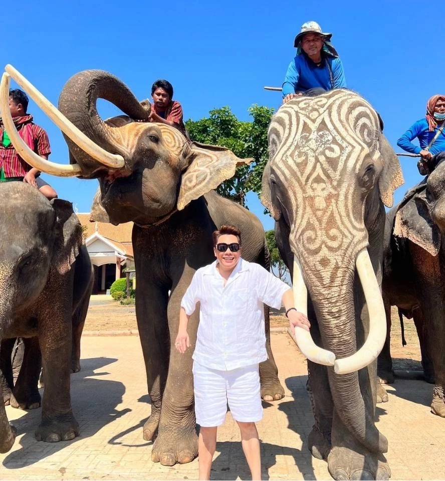 มดดำ คชาภา