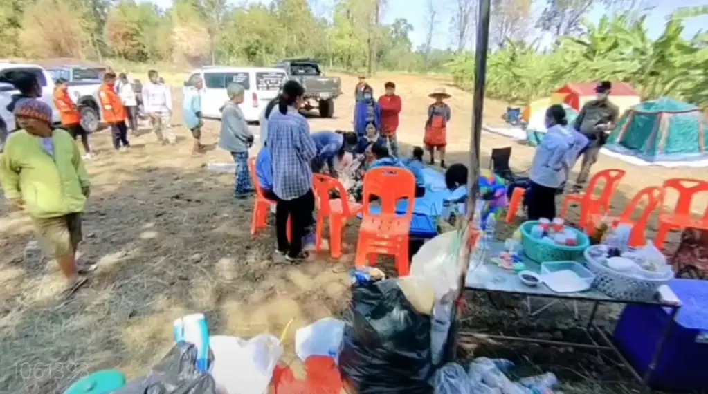 ลุงวัย 54  ฉลองปีใหม่ข้ามคืน งมหาหอยจมน้ำดับ คาดร่างกายไม่พร้อม