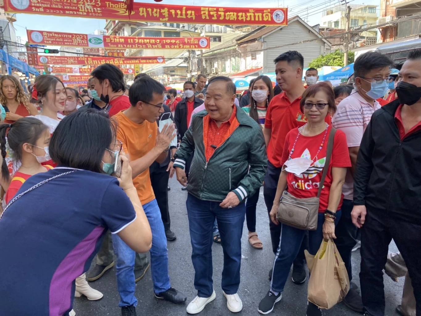 เกมชิงอำนาจ! "บิ๊กป้อม" สลัดคราบ "เผด็จการ" ก้าวข้ามขัดแย้ง