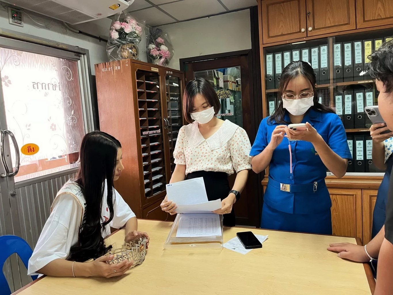 สุดปลื้ม "มิสแกรนด์กาญจนบุรี" นำเงินรางวัล จ่ายค่าเทอมที่ค้างนานร่วม 3 ปี 