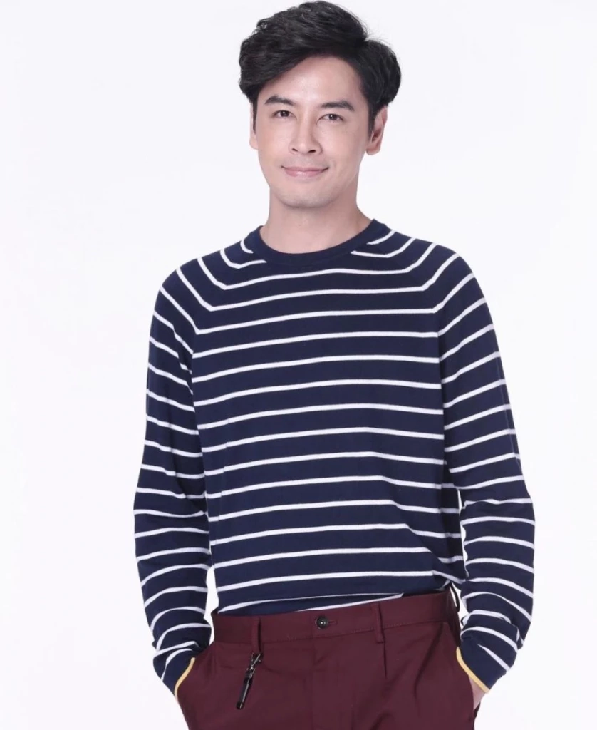 “ออย ธนา” โพสต์เศร้า เผยความในใจสุดเจ็บปวด แฟนๆห่วงแห่ให้กำลังใจ