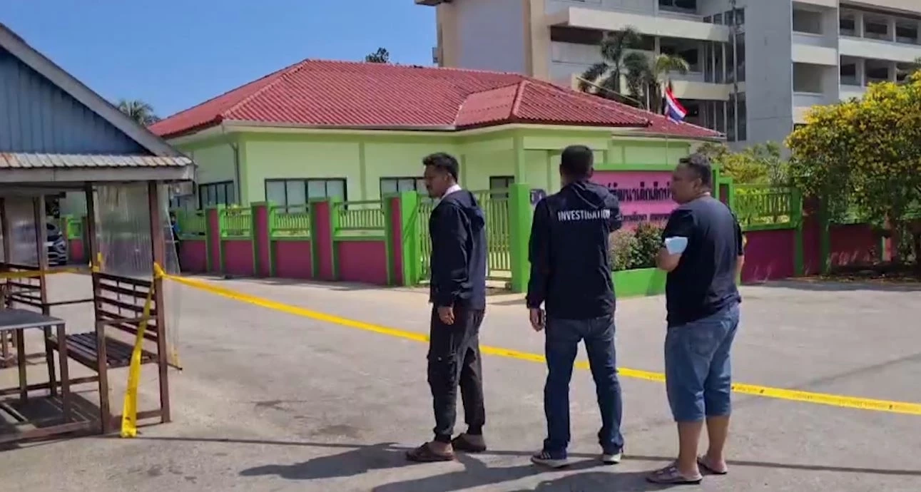 เดือด! พ่อพาลูกชายไปกินข้าววันเด็ก เจอ ตร. เมาหาเรื่อง คว้าเอ็ม 16 ยิงดับ 1 เจ็บ 2