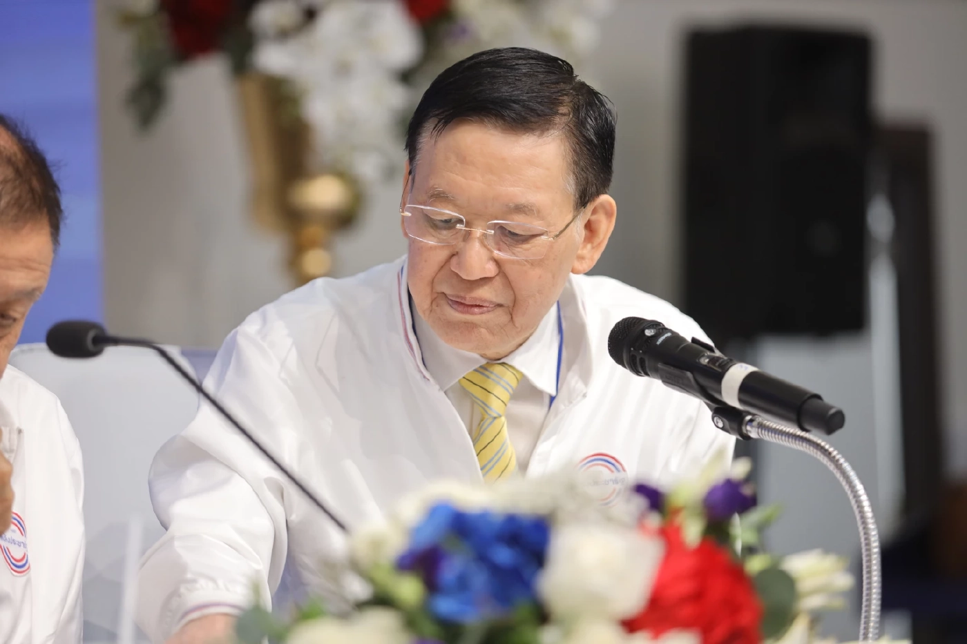 นายกฯคนที่ 30! "พปชร." ชู "บิ๊กป้อม" เป็นแคนดิเดตนายกฯเพียงคนเดียว