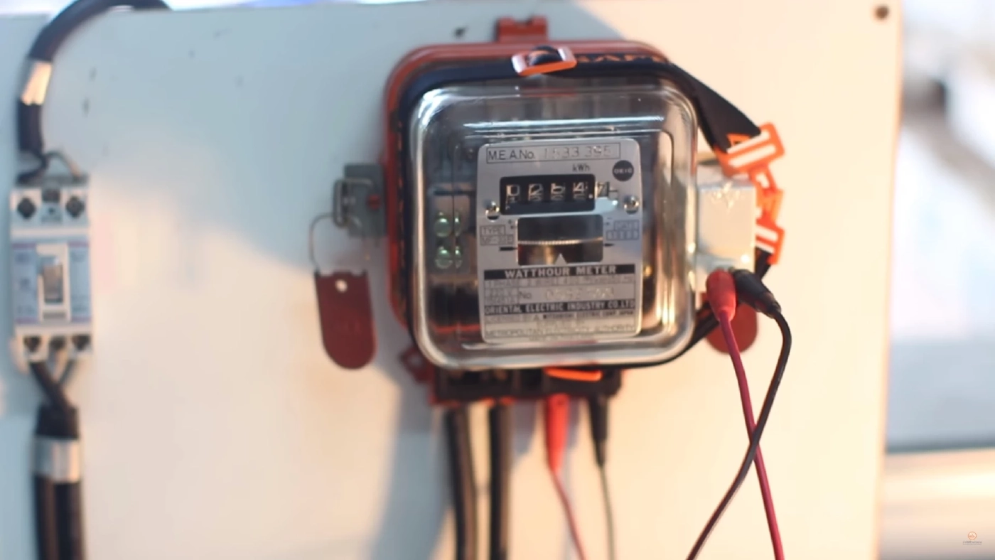 "ส.อ.ท." ขอคุมค่าไฟ งวดใหม่ไม่เกิน 5 บาทต่อหน่วย หลังราคาพลังงานลดลง