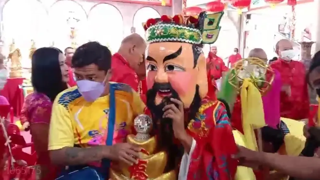 “นายกเมืองพัทยา” นำคณะทำบุญช่วงตรุษจีน พร้อมชวนท่องเที่ยวเชิงวัฒนธรรม