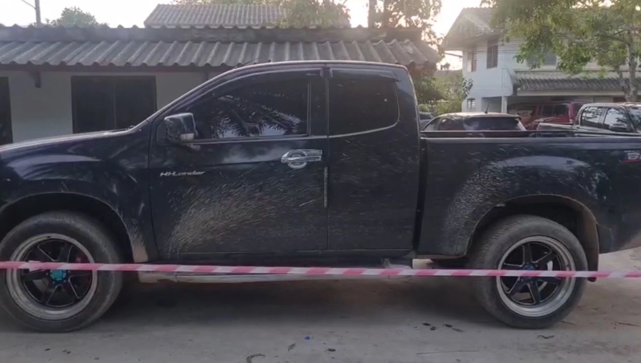 จับแล้ว! มือยิงเอ็ม 16 ถล่มตำรวจกับเพื่อน กลางร้านโต้รุ่ง ตร.แจ้ง 3 ข้อหาหนัก