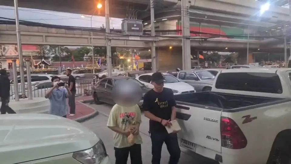 สาว 27 ร้องสื่อ ถูกเสี่ยวัย 56 อดีตแฟนเก่า แอบติดจีพีเอส สั่งลูกน้องสะกดรอยตาม