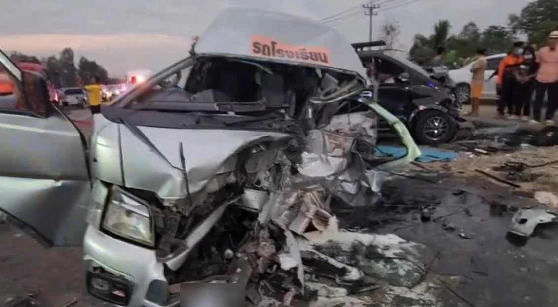 ผู้ว่าฯ พิจิตร สั่งเร่งตรวจสอบอุบัติเหตุรถตู้นักเรียน พร้อมเยียวยา