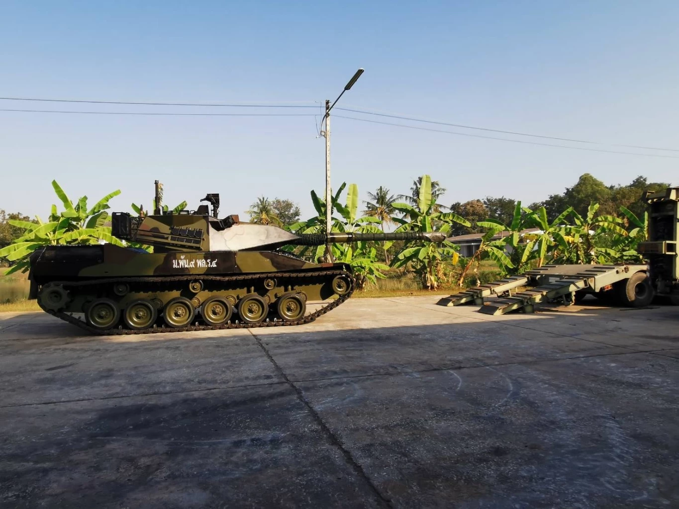 "ม.พัน 9" จัดใหญ่ เคลื่อนรถถังโชว์งานวันเด็ก "พิษณุโลก-สุโขทัย-พิจิตร"