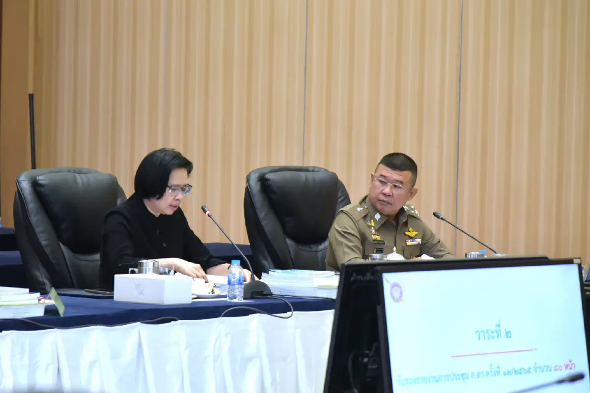 นายกฯ นั่งหัวโต๊ะ ประชุม ก.ตร. อึ้ง! ปี 65 ไล่ออก-ปลดออก ตร. นอกแถว 259 ราย