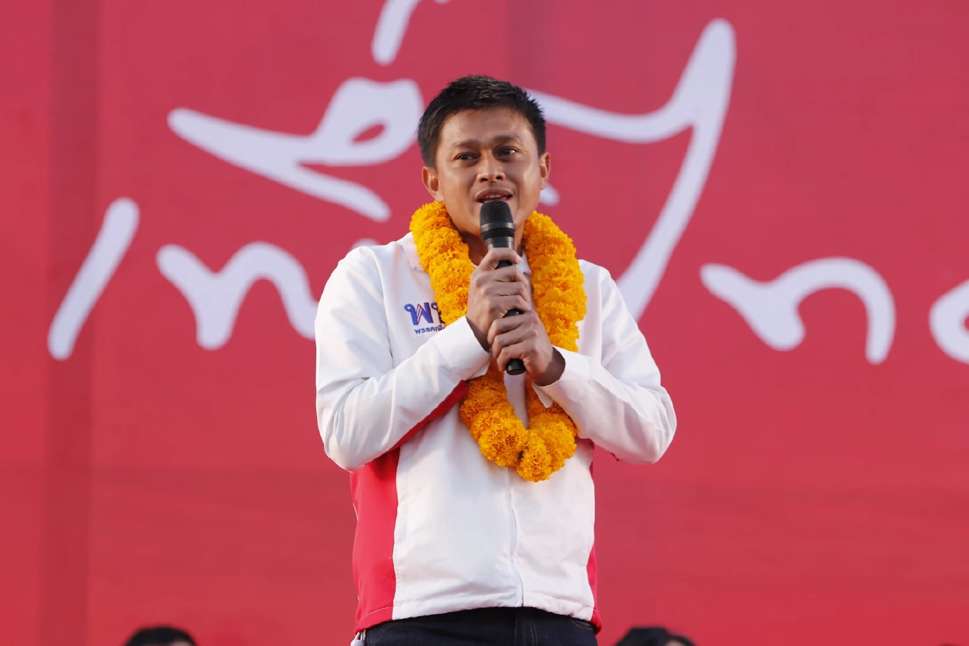 ปราศรัยใหญ่ เมืองกาญจน์ พรรคเพื่อไทย เปิดตัวว่าที่ผู้สมัคร ส.ส.  ครบ 5 เขต