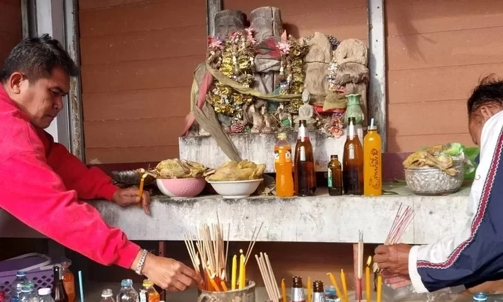 ที่มา : เลขเด็ดศาลเจ้าปู่บ้านหนองผือ