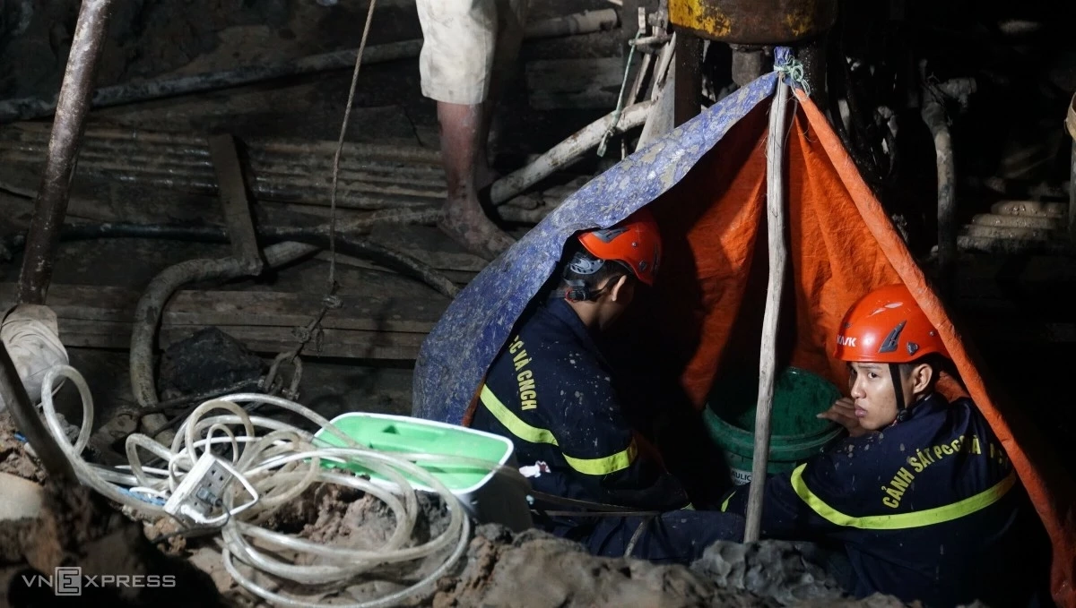 เวียดนามเร่งช่วยเด็กตกท่อลึก 35 เมตรตั้งแต่วันสิ้นปี
