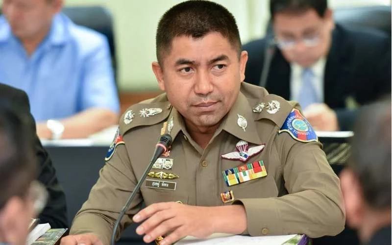 พล.ต.อ.สุรเชษฐ์ หักพาล รองผู้บัญชาการตำรวจแห่งชาติ 