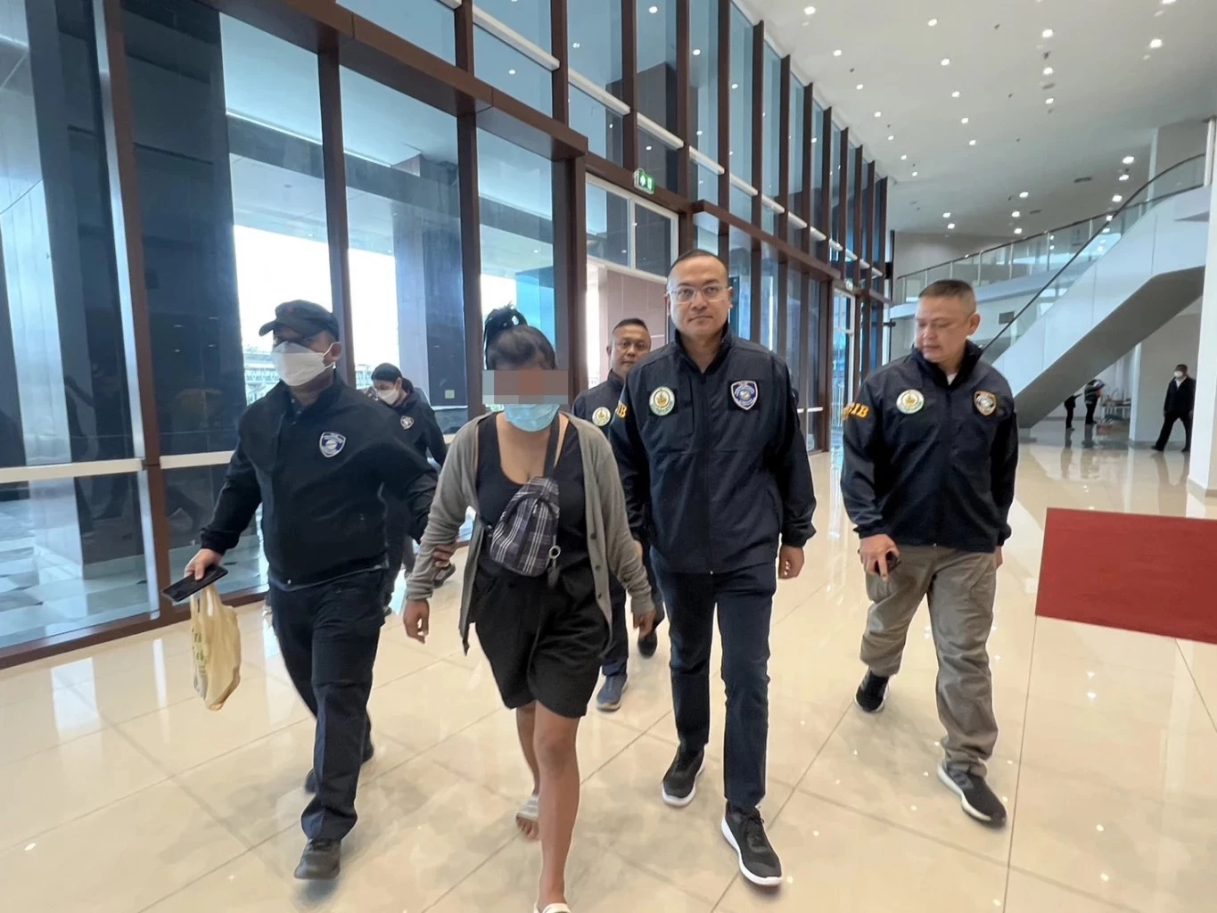 นภาพร หอมจันทร์